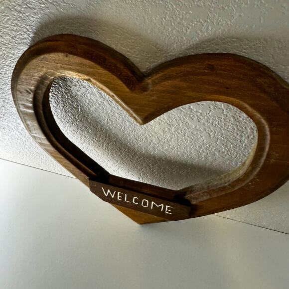 Vintage Wooden Heart Wall Hanging – “WELCOME” – Rustic Country Farmhouse Decor - Picture 5 of 7